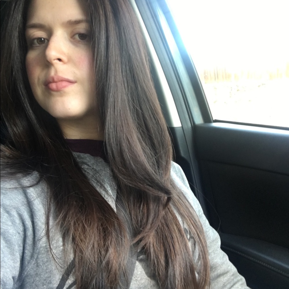 Meet your Posher, Jessica